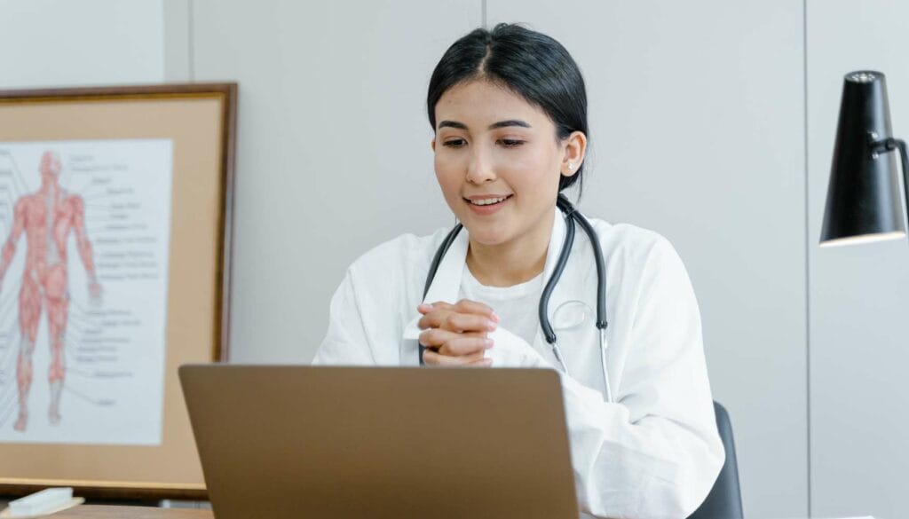 what is telehealth nursing