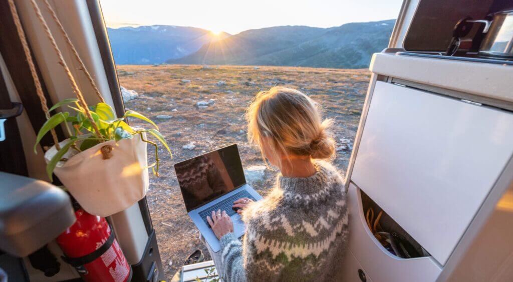 travel media coder